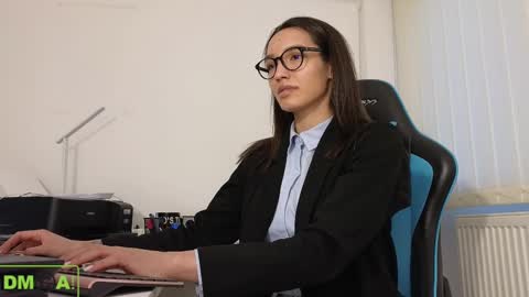 A R Y A  T I A online show from 03.02.25