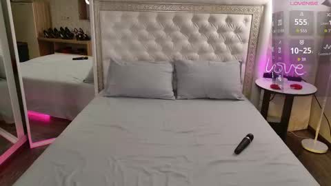 Ur future wife Alice 8 pm - 4 am NY time online show from 02.17.26