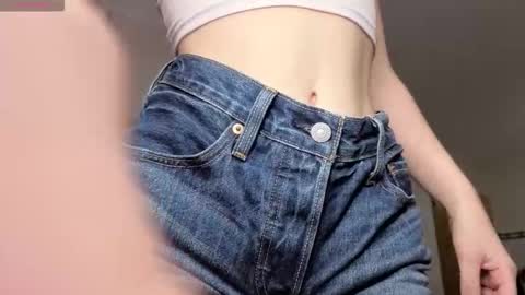 My name is Alice find out about me in the Fansly  online show from 01.11.26