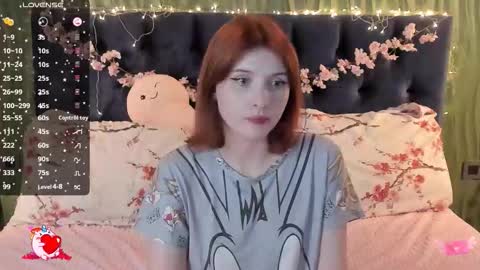 Snapshot of alice_langley chatting on 09.26.25 Alice 3 online show from 09.26.25