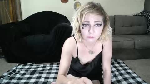 alice_leray online show from 06.08.26