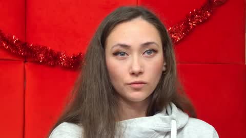 Snapshot of alice_munro chatting on 12.27.24 AliceMunro online show from 12.27.24