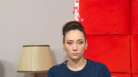 Snapshot of alice_munro chatting on 01.09.25 AliceMunro online show from 01.09.25