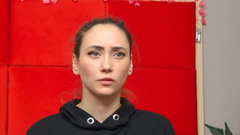 Snapshot of alice_munro chatting on 01.26.25 AliceMunro online show from 01.26.25