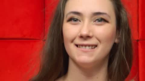 Snapshot of alice_munro chatting on 02.05.25 AliceMunro online show from 02.05.25