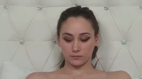 Snapshot of alice_munro chatting on 02.28.25 AliceMunro online show from 02.28.25