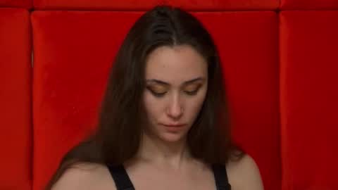 Snapshot of alice_munro chatting on 03.05.25 AliceMunro online show from 03.05.25