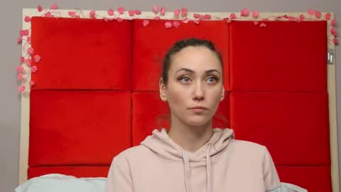 Snapshot of alice_munro chatting on 03.05.25 AliceMunro online show from 03.05.25