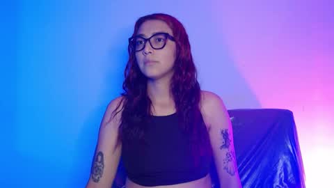 Snapshot of alice_phantom chatting on 02.07.26 online show from 02.07.26