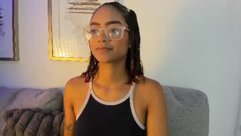 Snapshot of alice_simmons chatting on 07.07.26 alice_simmons online show from 07.07.26