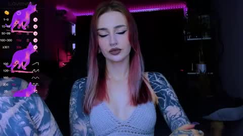 Snapshot of alice_specter chatting on 05.26.26 Alice online show from 05.26.26