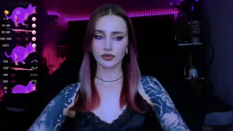 Snapshot of alice_specter chatting on 06.04.26 Alice online show from 06.04.26