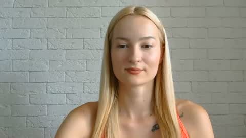 Snapshot of alice_sweet_01 chatting on 07.28.26 Alice online show from 07.28.26
