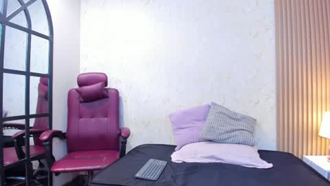 Alice and Asia online show from 05.05.26