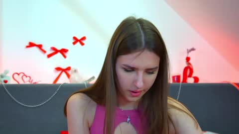 Snapshot of aliceatkin chatting on 05.28.26 Alice online show from 05.28.26