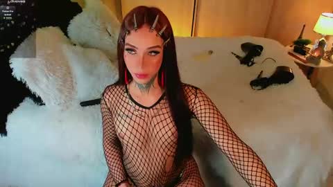 Snapshot of alicebby_bigcock19 chatting on 06.14.26 Alice online show from 06.14.26