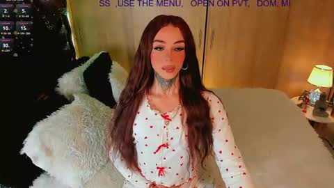 Snapshot of alicebby_bigcock19 chatting on 06.17.26 Alice online show from 06.17.26