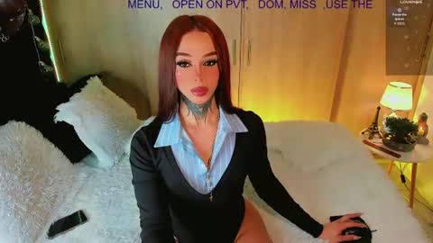 Snapshot of alicebby_bigcock19 chatting on 06.24.26 Alice online show from 06.24.26