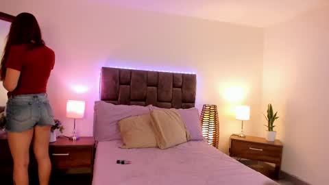 Alice Cullen online show from 10.08.25