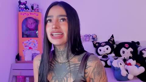 Snapshot of alicee_0 chatting on 12.03.25 Alice online show from 12.03.25