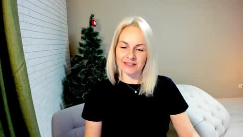 Snapshot of alicee__grace chatting on 12.02.24 Alicee online show from 12.02.24