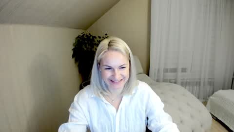 Snapshot of alicee__grace chatting on 12.07.24 Alicee online show from 12.07.24