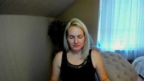 Snapshot of alicee__grace chatting on 12.10.24 Alicee online show from 12.10.24