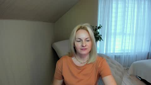 Snapshot of alicee__grace chatting on 01.16.25 Alicee online show from 01.16.25