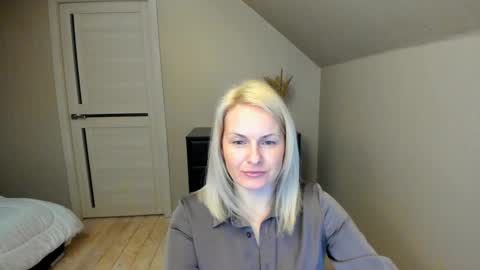 Snapshot of alicee__grace chatting on 02.16.25 Alicee online show from 02.16.25