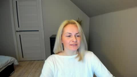 Snapshot of alicee__grace chatting on 02.23.25 Alicee online show from 02.23.25