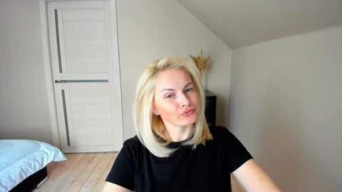 Snapshot of alicee__grace chatting on 02.27.25 Alicee online show from 02.27.25