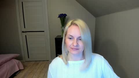 Snapshot of alicee__grace chatting on 03.07.25 Alicee online show from 03.07.25