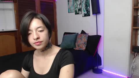 alicee_logan_ online show from 09.15.25