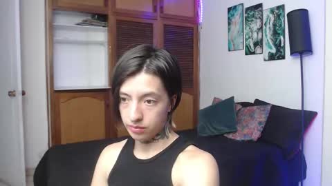 alicee_logan_ online show from 11.10.25