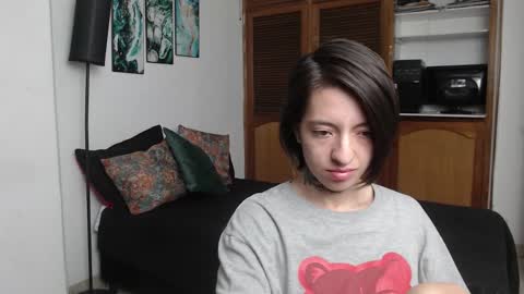 alicee_logan_ online show from 01.06.26