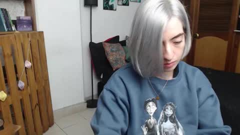 alicee_logan_ online show from 02.18.26