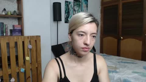 Snapshot of alicee_logan_ chatting on 05.17.26 alicee_logan_ online show from 05.17.26