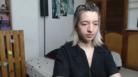 Snapshot of alicee_logan_ chatting on 05.27.26 alicee_logan_ online show from 05.27.26