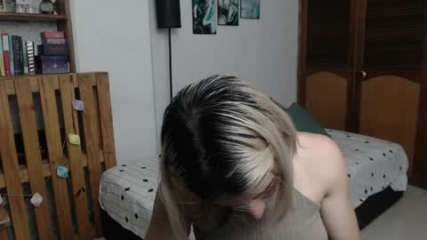 Snapshot of alicee_logan_ chatting on 05.31.26 alicee_logan_ online show from 05.31.26