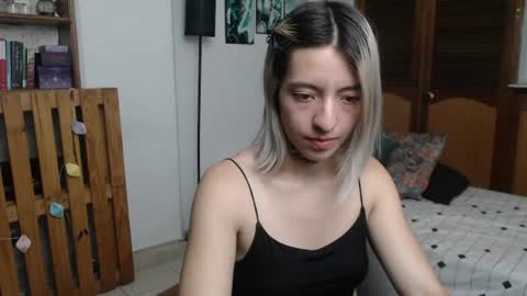 Snapshot of alicee_logan_ chatting on 07.05.26 alicee_logan_ online show from 07.05.26