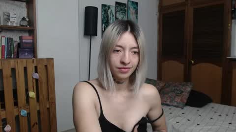 Snapshot of alicee_logan_ chatting on 07.07.26 alicee_logan_ online show from 07.07.26