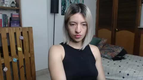 Snapshot of alicee_logan_ chatting on 07.08.26 alicee_logan_ online show from 07.08.26
