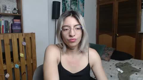 Snapshot of alicee_logan_ chatting on 07.20.26 alicee_logan_ online show from 07.20.26