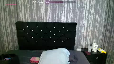 alicee_moonn online show from 04.30.26
