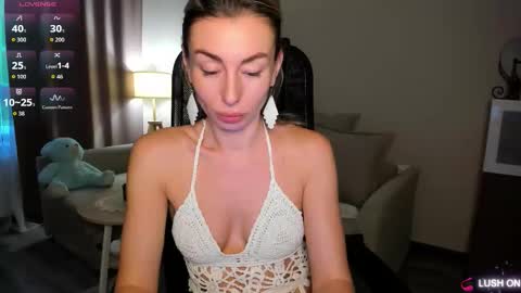 Snapshot of aliceevan chatting on 02.26.26 Daniella online show from 02.26.26