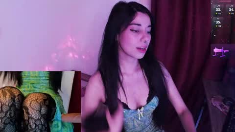 Snapshot of alicekingdom chatting on 03.11.25 Alicekingdom online show from 03.11.25