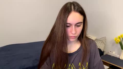 alicekollt online show from 04.27.26