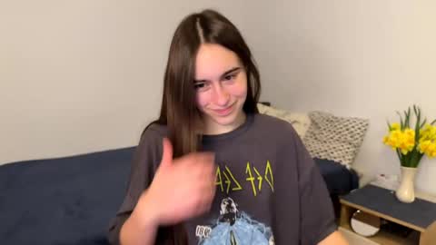 alicekollt online show from 04.28.26