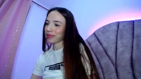 Snapshot of alicemary_533 chatting on 10.27.25 Your Alice online show from 10.27.25