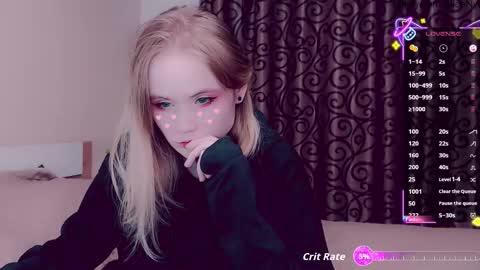 Snapshot of alicenya chatting on 09.26.25 Alice online show from 09.26.25